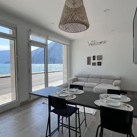 Paradise Views * Castro (Lombardy)